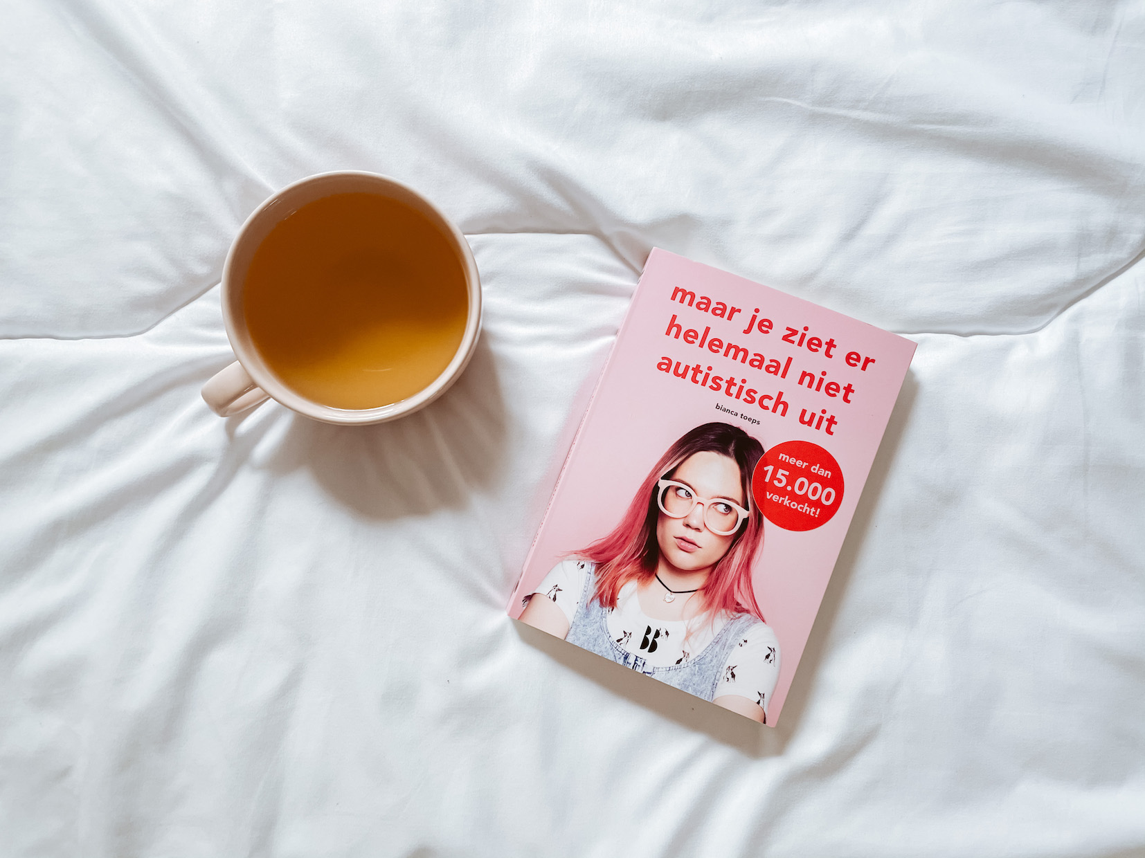 Boekentip: Maar je ziet er helemaal niet autistisch uit - Bianca Toeps