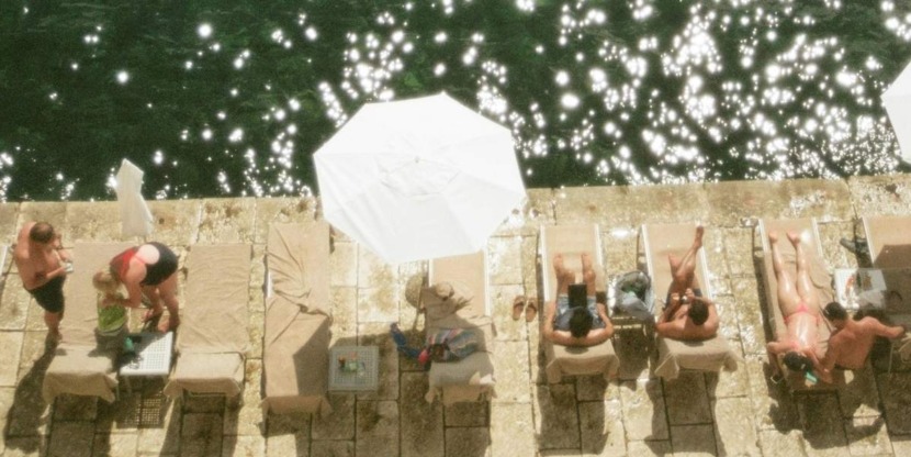 uitgerust op vakantie