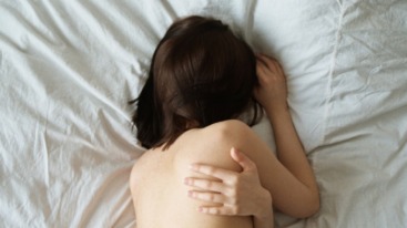 verstijven bij aanraking