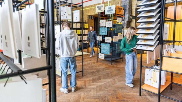 In Boekenspektakel in Utrecht kun je zelf een boek uitgeven