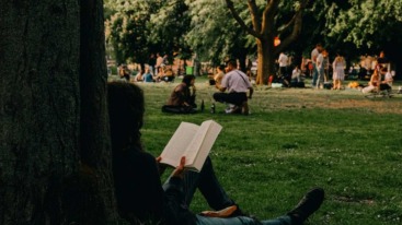 introvert sociaal contact