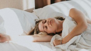 veel dromen moe wakker worden